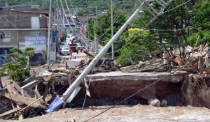 AFECTA MANUEL VÍAS TERRESTRES EN GUERRERO